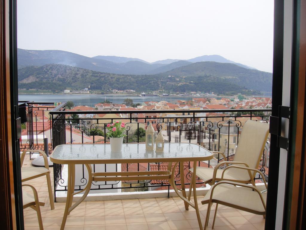 Barbara΄S Apartments Argostoli  Eksteriør billede
